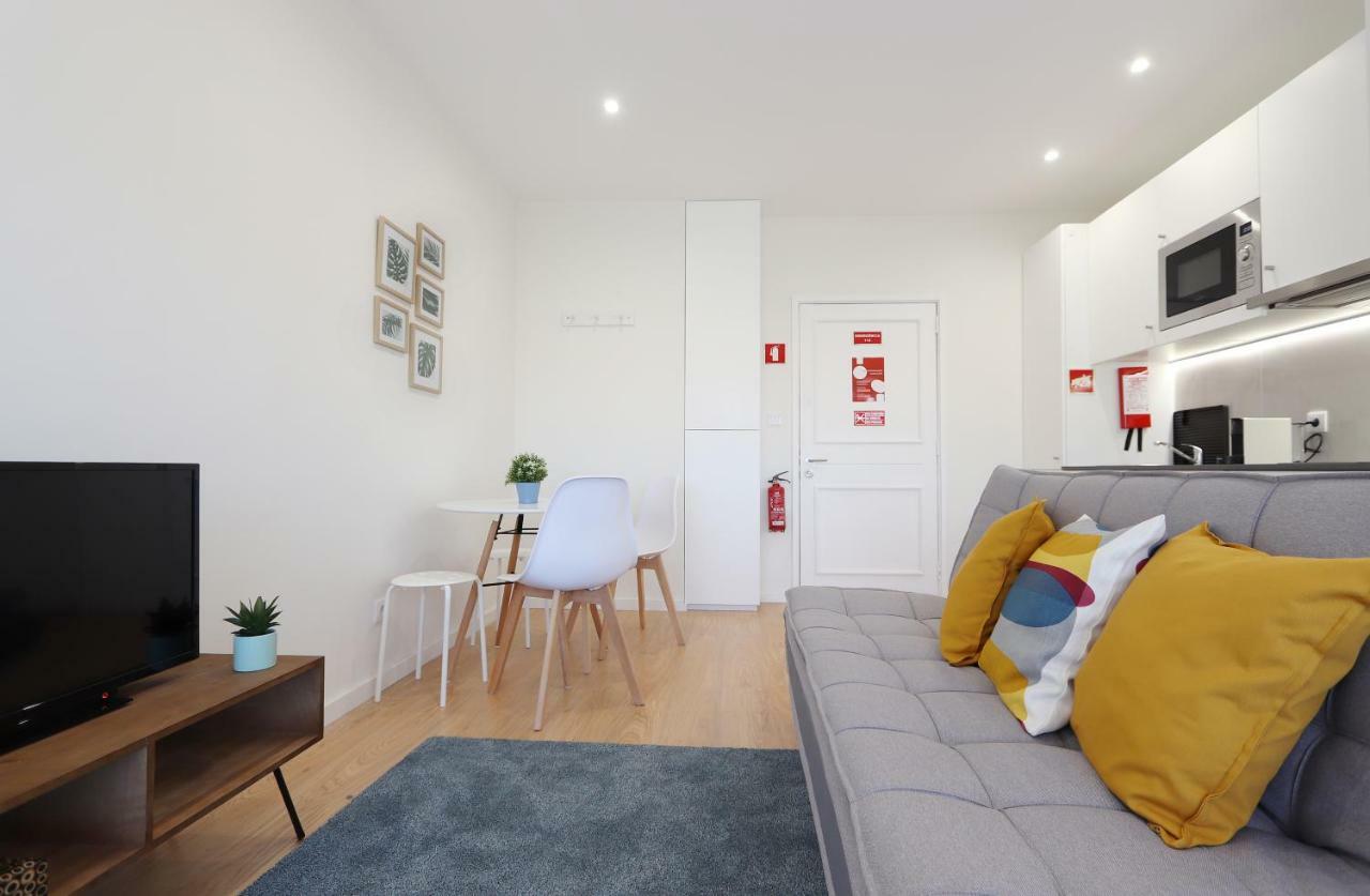 Hm - Living Batalha Square 1 Leilighet Porto Eksteriør bilde